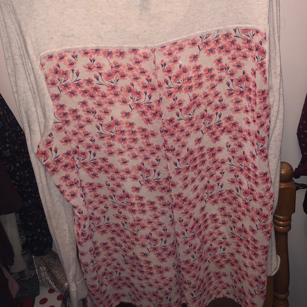 Gap Sweater